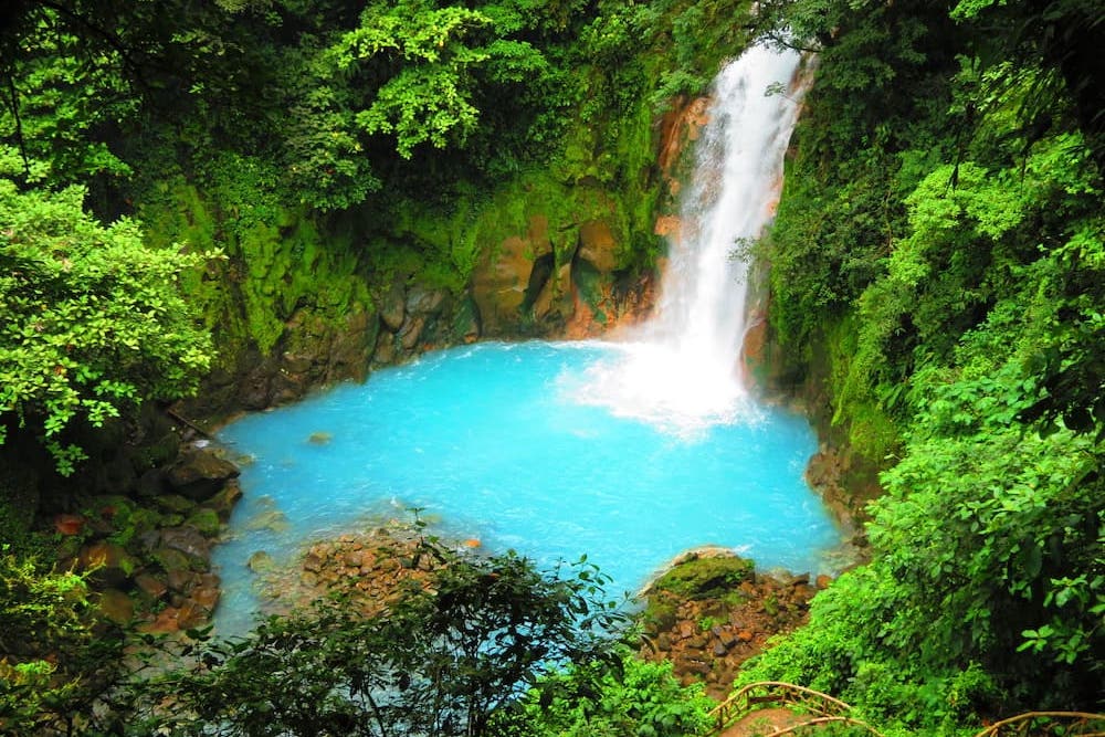 Celeste River Hike tour in Guanacaste